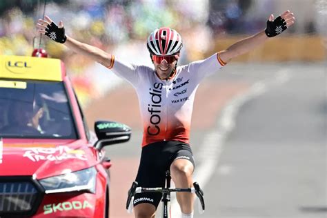 Izagirre soloes to victory in lively Tour de France stage as Vingegaard keeps overall lead